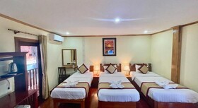 Xayana Home