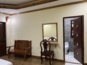 Xayana Home