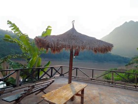 Nam Ou River Lodge