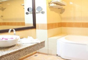 Daosavanh Resort & Spa Hotel