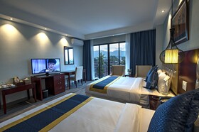 Confetti Garden Hotel