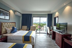 Confetti Garden Hotel