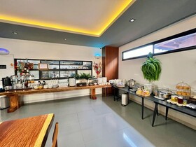 M&M hotel