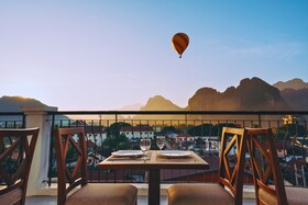 Oudomsin Vang Vieng Hotel