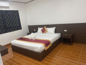 Vang Vieng Charming Boutique Hotel
