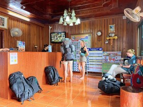 Vangvieng Sisavang Mountain View Hotel