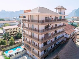 Vangvieng Sisavang Mountain View Hotel