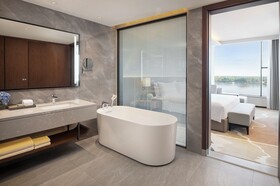 Amari Vientiane
