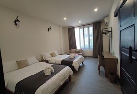 Amazon Central Hotel