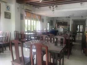 AV Hotel