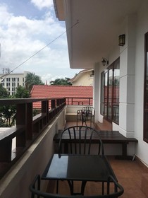 AV Hotel