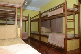 Be Na Cam Guesthouse