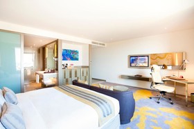 Crowne Plaza Vientiane