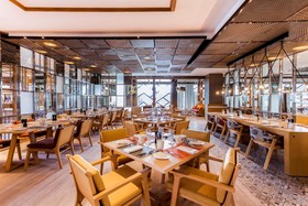 Crowne Plaza Vientiane