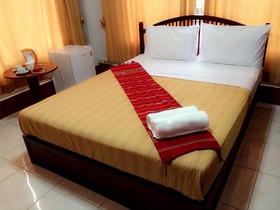 Dokkhaithong Hotel