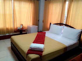 Dokkhaithong Hotel