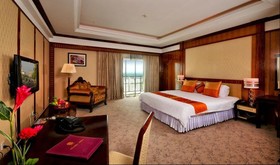 Don Chan Palace Hotel & Convention