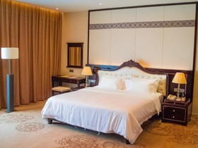 Don Chan Palace Hotel & Convention