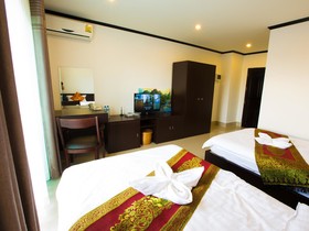 Douangchan Plaza Hotel