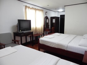 Douang Deuane Hotel