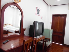 Douang Deuane Hotel