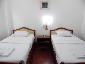 Douang Deuane Hotel