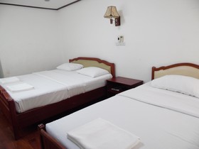 Douang Deuane Hotel