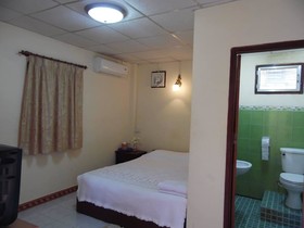 Heuan Lao Guesthouse