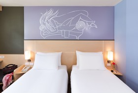 ibis Vientiane Nam Phu Hotel