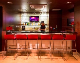 ibis Vientiane Nam Phu Hotel