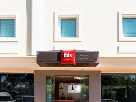ibis Vientiane Nam Phu Hotel
