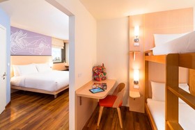 ibis Vientiane Nam Phu Hotel