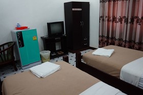 Khamsaner Hotel