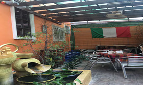 La Gondola Guesthouse