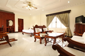 Lalco AR Hotel