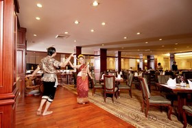 Lao Plaza Hotel