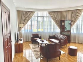 One Vientiane Hotel & Restaurant