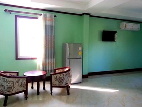 Oulayphet Hotel