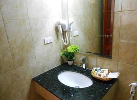 Phonethip Plaza Hotel