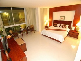 Sabaidee at Lao Hotel