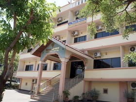 Sisavath Hotel