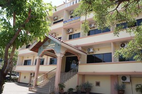 Sisavath Hotel