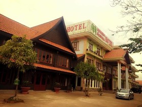 Soundara Hotel