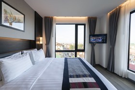 SureStay Hotel by Best Western Vientiane