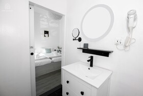Syri Guesthouse