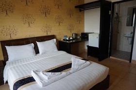 Lucky City Hotel