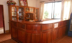 Vanhmaly Hotel