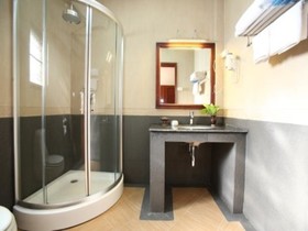 Vansana Hotel