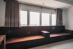V Hotel