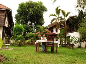 Villa Lao Hotel